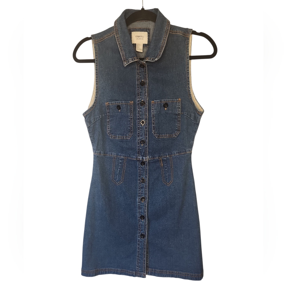 Forever 21 Women's Blue Denim Sleeveless Button-Up Front Pockets Dress Size S
